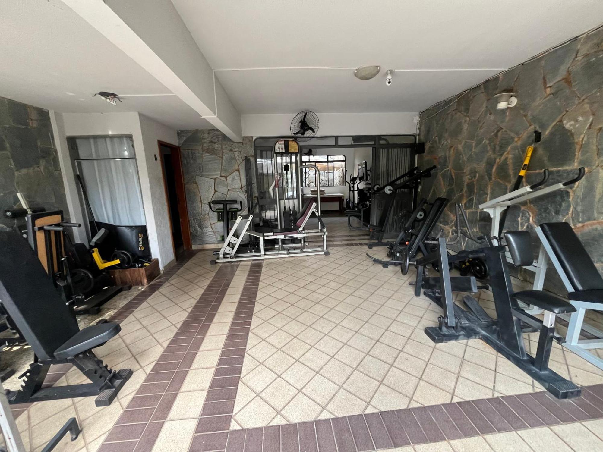 Casa Quintal Bueno! 5 Quartos Com Ar Split E Internet Ultra! Perto Do Melhor De Goiania! Marista Parques Areiao E Vaca Brava Hospital Premium Mater Dei Blue Fit Perdomo Goiania Shopping! Екстер'єр фото