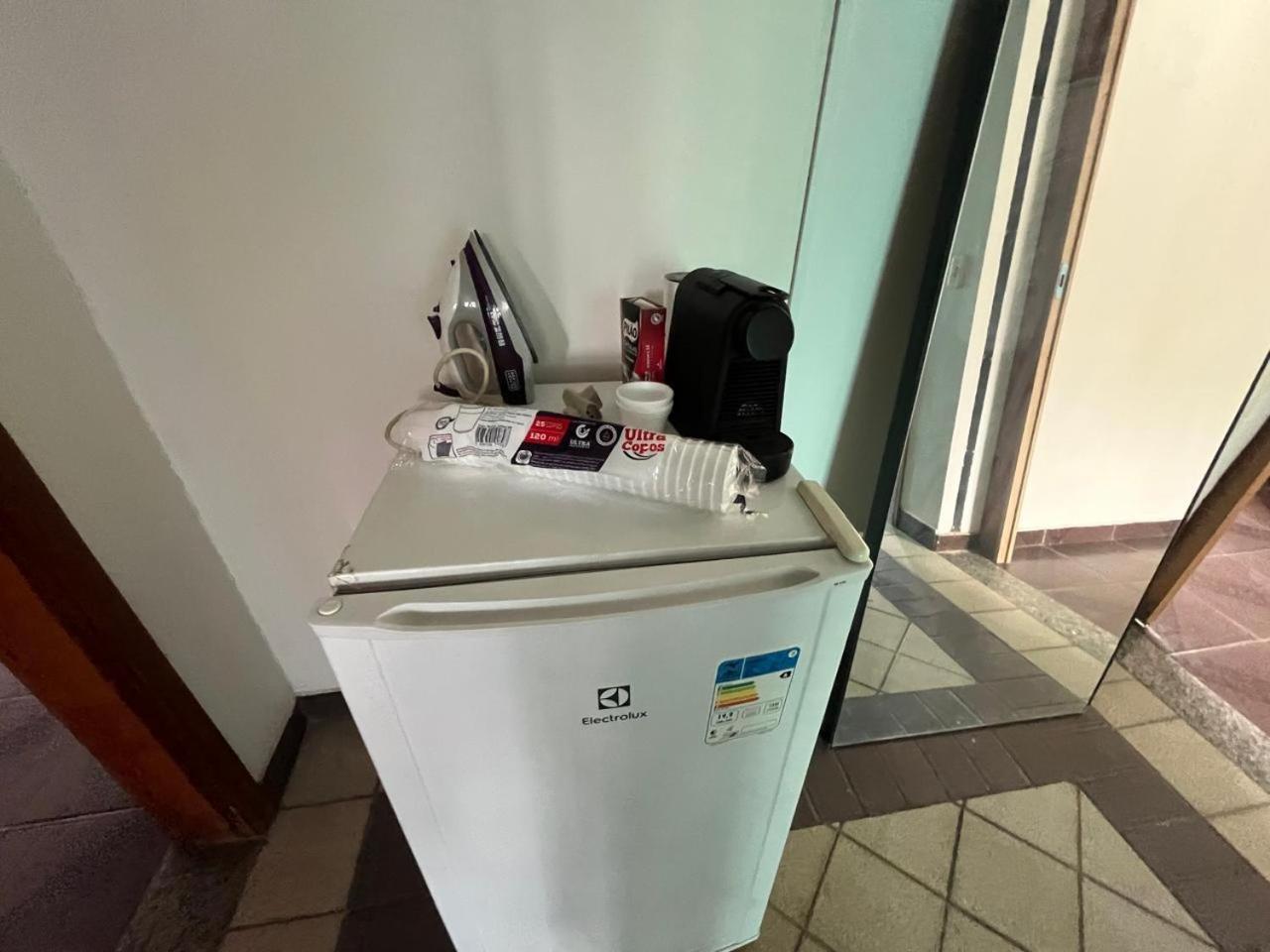 Casa Quintal Bueno! 5 Quartos Com Ar Split E Internet Ultra! Perto Do Melhor De Goiania! Marista Parques Areiao E Vaca Brava Hospital Premium Mater Dei Blue Fit Perdomo Goiania Shopping! Екстер'єр фото