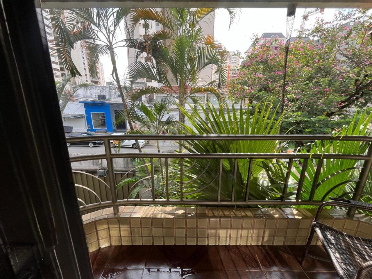 Casa Quintal Bueno! 5 Quartos Com Ar Split E Internet Ultra! Perto Do Melhor De Goiania! Marista Parques Areiao E Vaca Brava Hospital Premium Mater Dei Blue Fit Perdomo Goiania Shopping! Екстер'єр фото