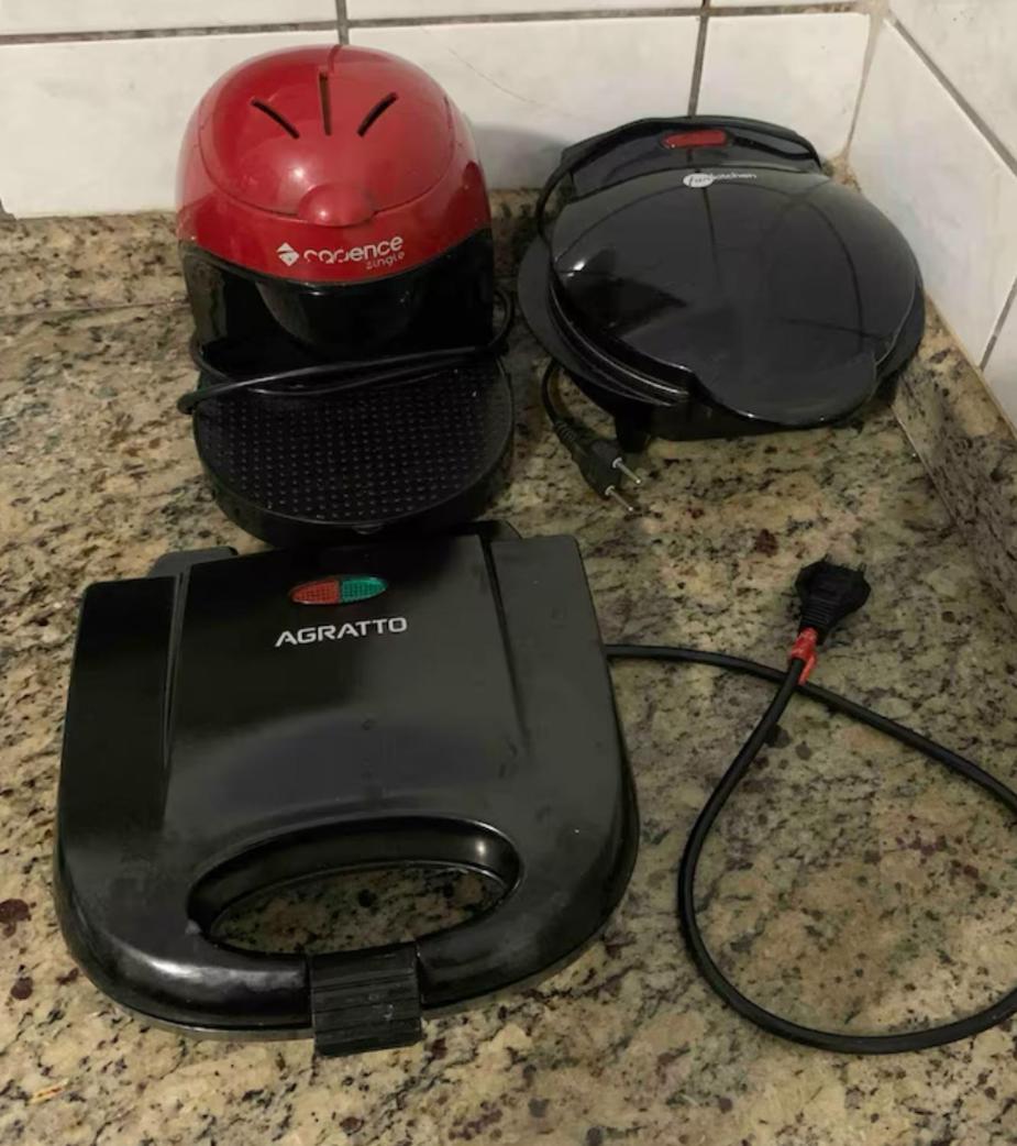 Casa Quintal Bueno! 5 Quartos Com Ar Split E Internet Ultra! Perto Do Melhor De Goiania! Marista Parques Areiao E Vaca Brava Hospital Premium Mater Dei Blue Fit Perdomo Goiania Shopping! Екстер'єр фото